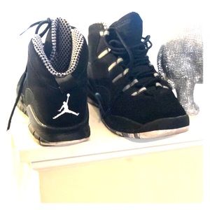 Jordan Stealth 10s